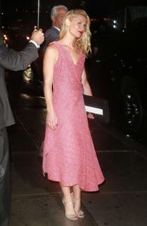 Claire Danes feet photo thumbnail