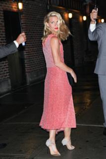 Claire Danes feet photo thumbnail