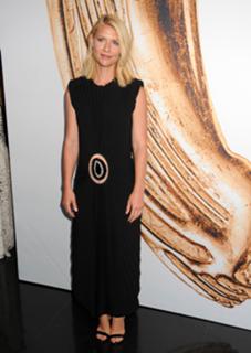 Claire Danes feet photo thumbnail