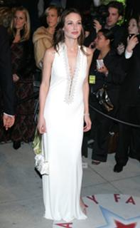 Claire Forlani feet photo thumbnail