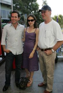 Claire Forlani feet photo thumbnail