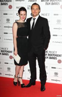 Claire Foy feet photo thumbnail
