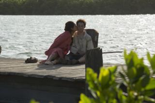 Claire Foy feet photo thumbnail
