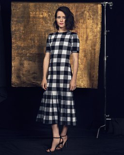 Claire Foy feet photo thumbnail