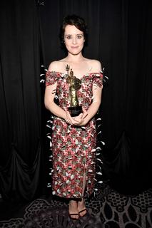 Claire Foy feet photo thumbnail