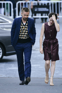 Claire Foy feet photo thumbnail