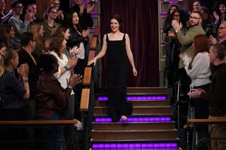 Claire Foy feet photo thumbnail