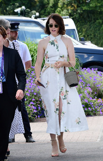 Claire Foy feet photo thumbnail