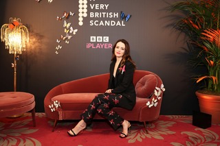 Claire Foy feet photo thumbnail
