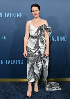 Claire Foy feet photo thumbnail