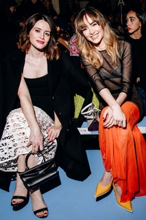 Claire Foy feet photo thumbnail