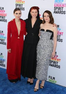 Claire Foy feet photo thumbnail