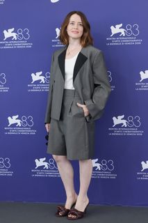 Claire Foy feet photo 4