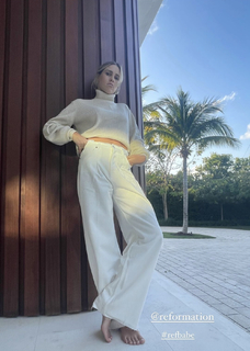 Claire Holt feet photo thumbnail
