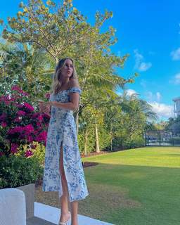 Claire Holt feet photo thumbnail