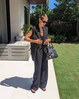 Claire Holt feet photo thumbnail