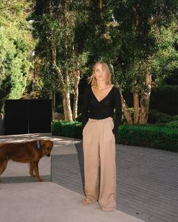 Claire Holt feet photo thumbnail