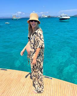 Claire Holt feet photo thumbnail