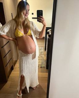 Claire Holt feet photo thumbnail