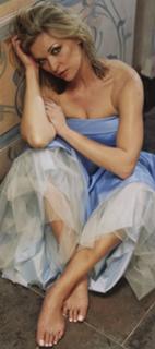 Claire King feet photo 5