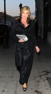 Claire King feet photo 3