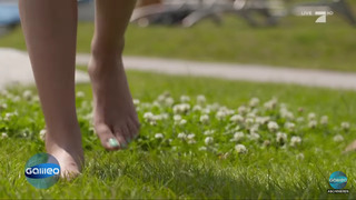 Claire Oelkers feet photo 8