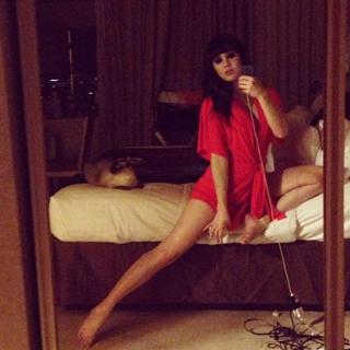 Claire Sinclair feet photo 3