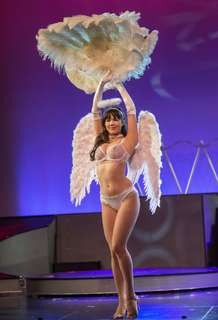 Claire Sinclair feet photo 7