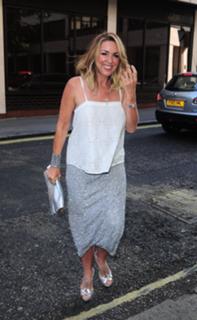 Claire Sweeney feet photo thumbnail