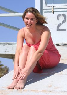 Claire Sweeney feet photo thumbnail