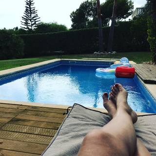 Claire Sweeney feet photo thumbnail