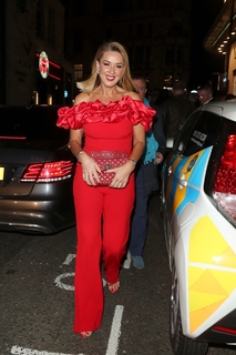 Claire Sweeney feet photo thumbnail