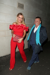 Claire Sweeney feet photo thumbnail