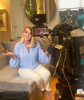 Claire Sweeney feet photo thumbnail