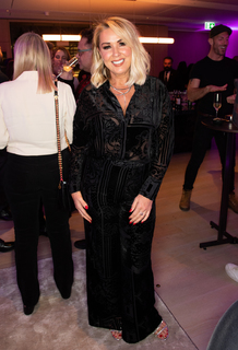 Claire Sweeney feet photo thumbnail