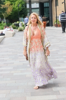 Claire Sweeney feet photo thumbnail