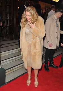 Claire Sweeney feet photo thumbnail