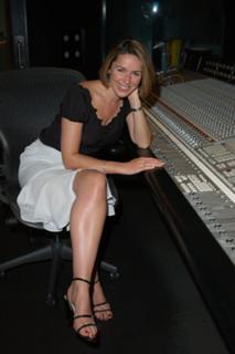 Claire Sweeney feet photo thumbnail