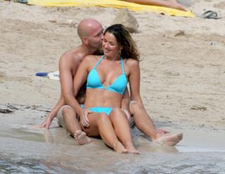 Claire Sweeney feet photo thumbnail