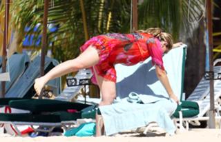 Claire Sweeney feet photo thumbnail