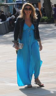 Claire Sweeney feet photo thumbnail