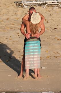 Claire Sweeney feet photo thumbnail