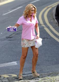 Claire Sweeney feet photo thumbnail