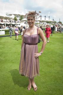 Claire Sweeney feet photo thumbnail