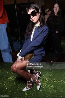 Clairo feet photo 17