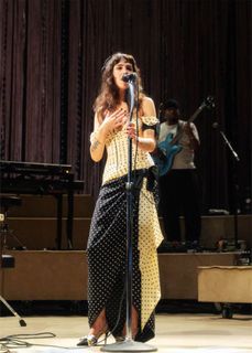 Clairo feet photo 9