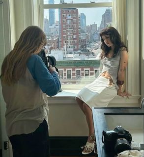 Clairo feet photo 2