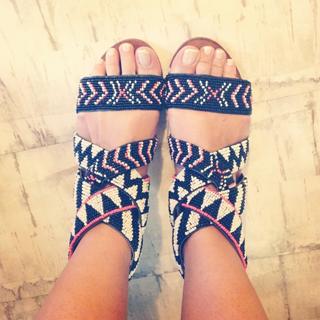 Clara Alonso feet photo thumbnail