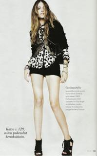 Clara Alonso feet photo thumbnail