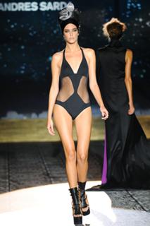 Clara Alonso feet photo thumbnail